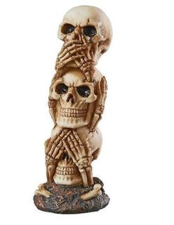 See No, Hear No, Speak No Evil Skulls Totem statue